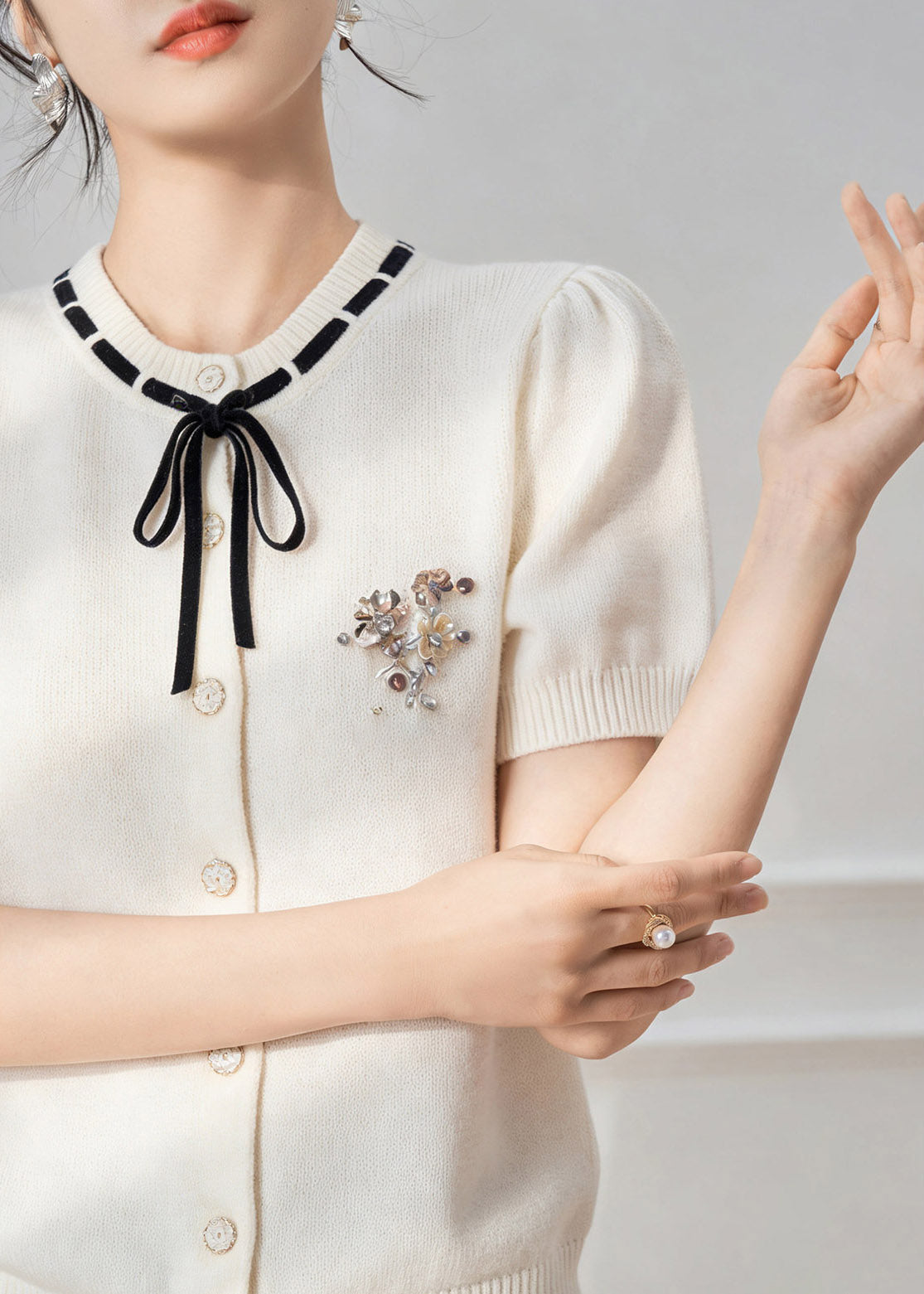 French White Peter Pan Collar Tie Lace Knit Top Short Sleeve