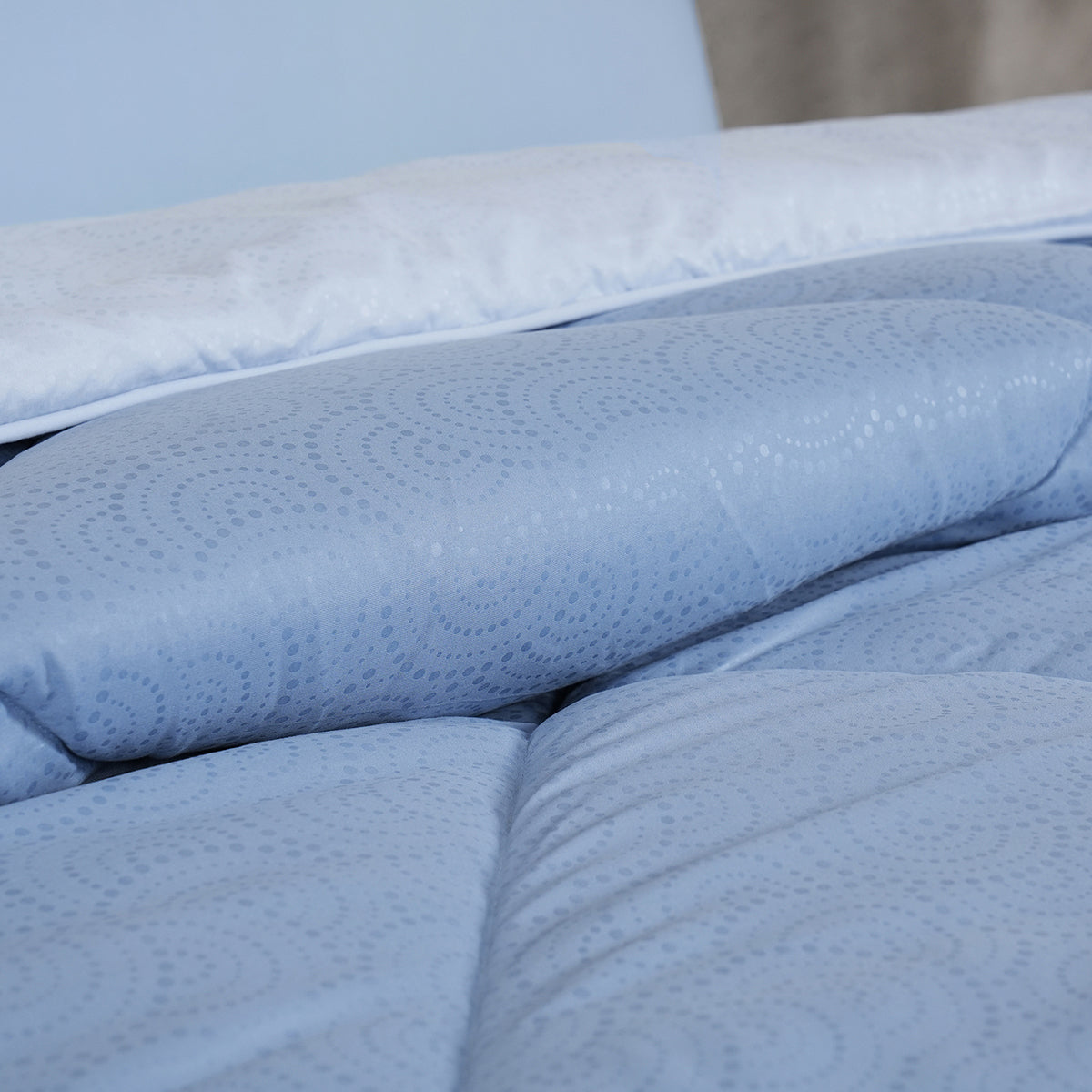 Gravel 250 GSM reversible textured Blue Quilt