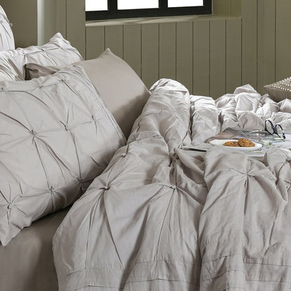 Rurban Elegance Distressed Corners 11 pcs Quilt/Quilted Bed Cover Set Neutral