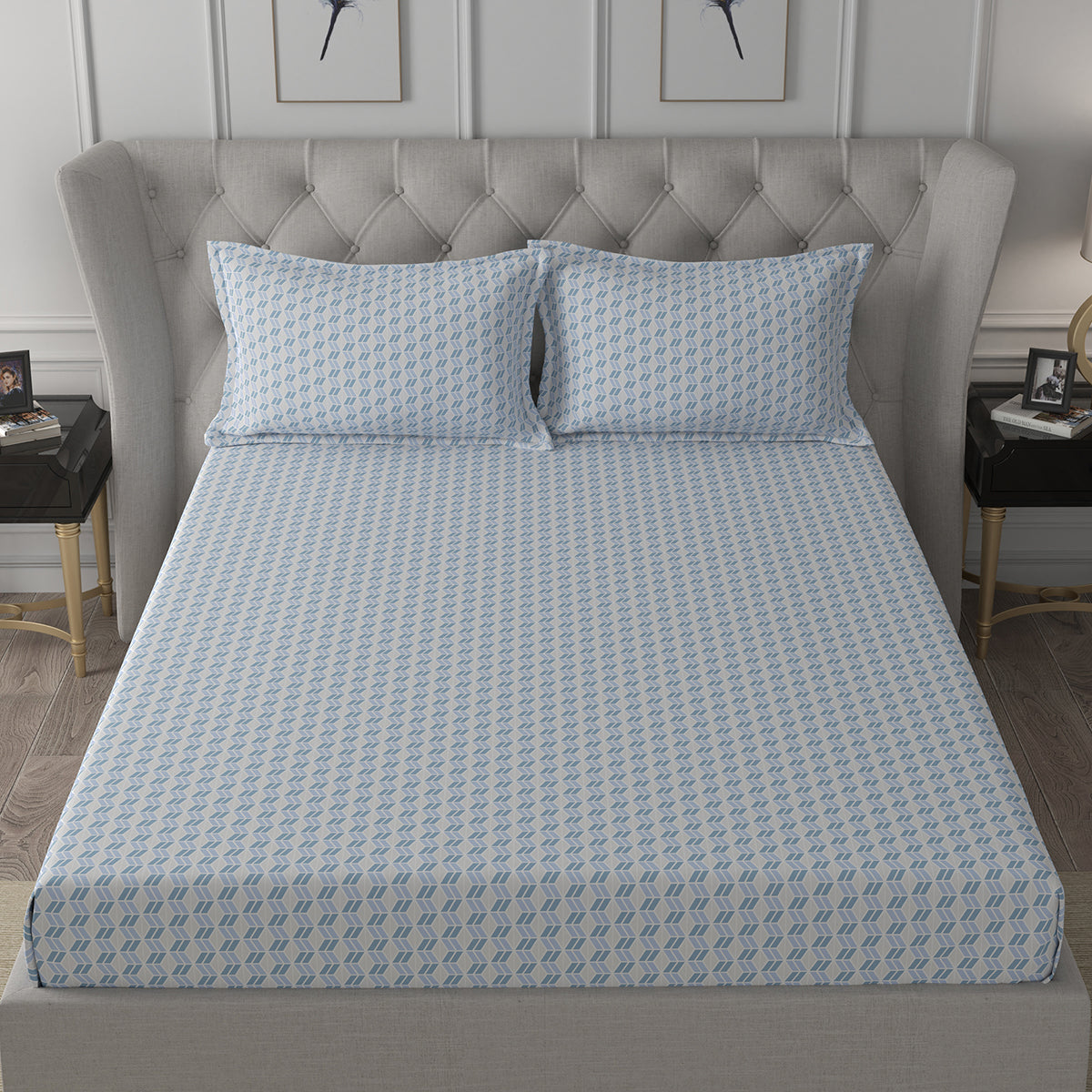 Backyard Patio Morris Printed Bed Sheet With Pillow Case