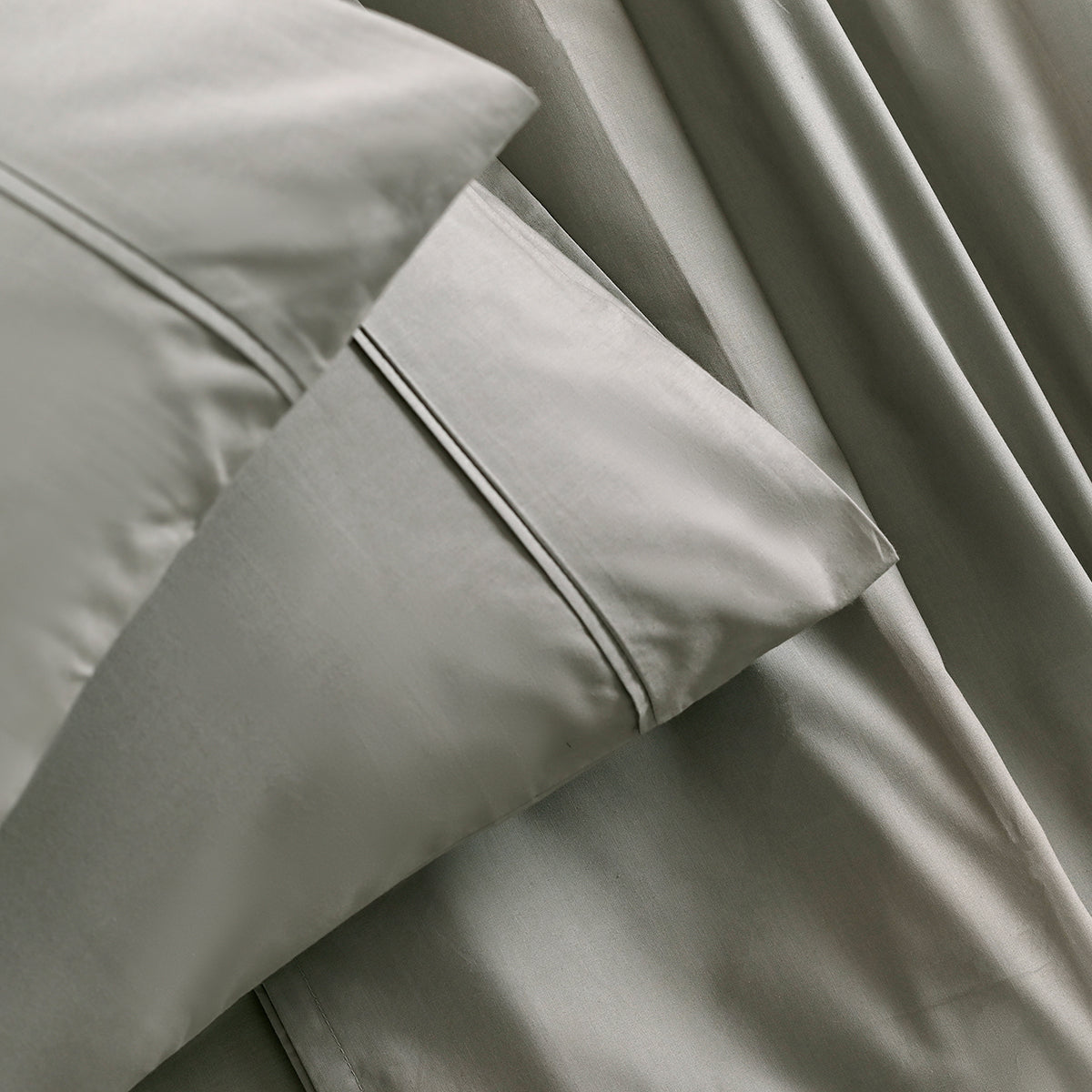 Slumber Plain Easy Care Percale 100% Cotton Wild Dove Crisp Bed Sheet with Pillow Case