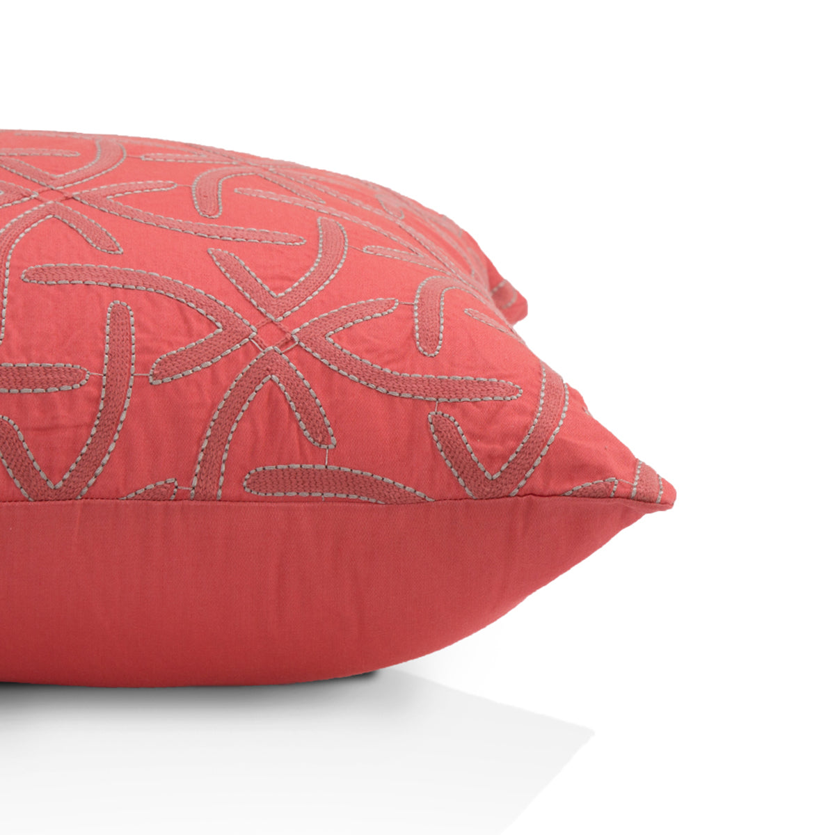 Ambler Embroidery Red Medium 45X45 Cm Embroidery Machine Cushion Cover