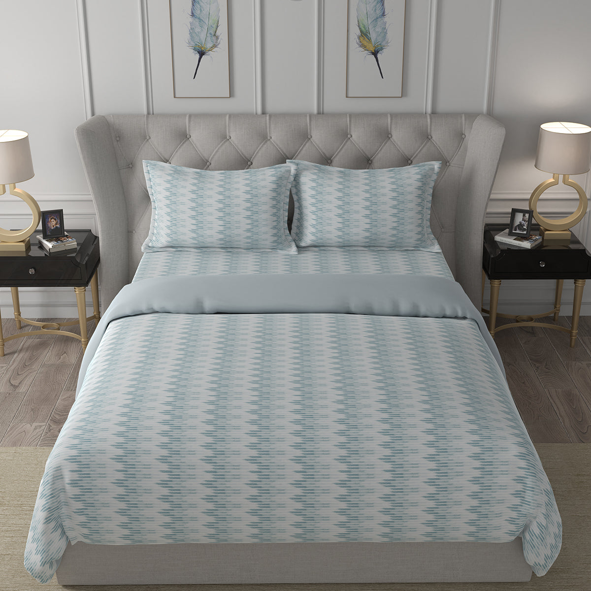 Hermosa Exotic Bouquet Asher Blue Quilt